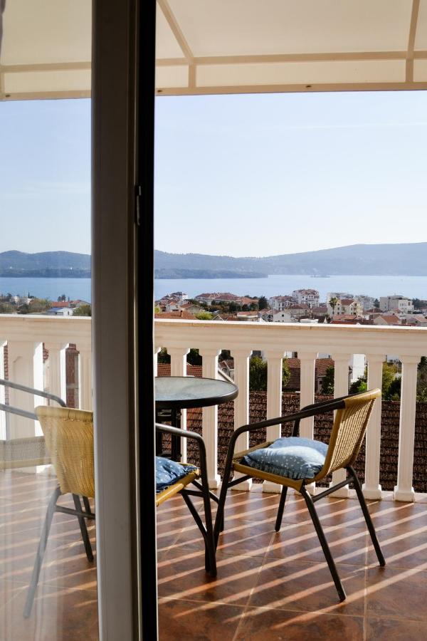Iker Apartments Tivat Exterior foto