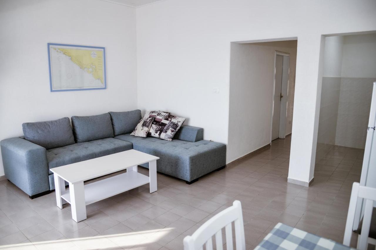 Iker Apartments Tivat Exterior foto